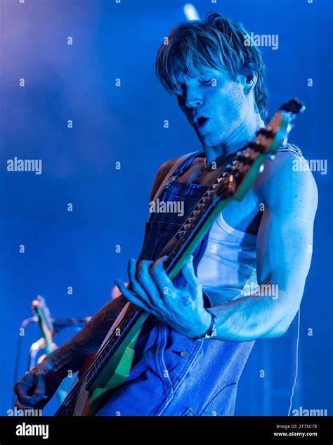 Dougie Playing .